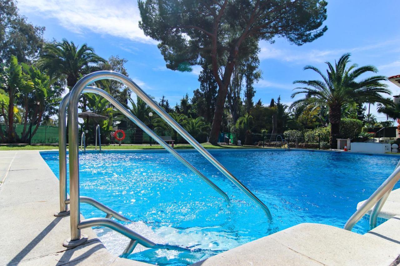 Oleholidays Fuentes Del Rodeo35 Junto Puerto Banus Marbella Exterior photo
