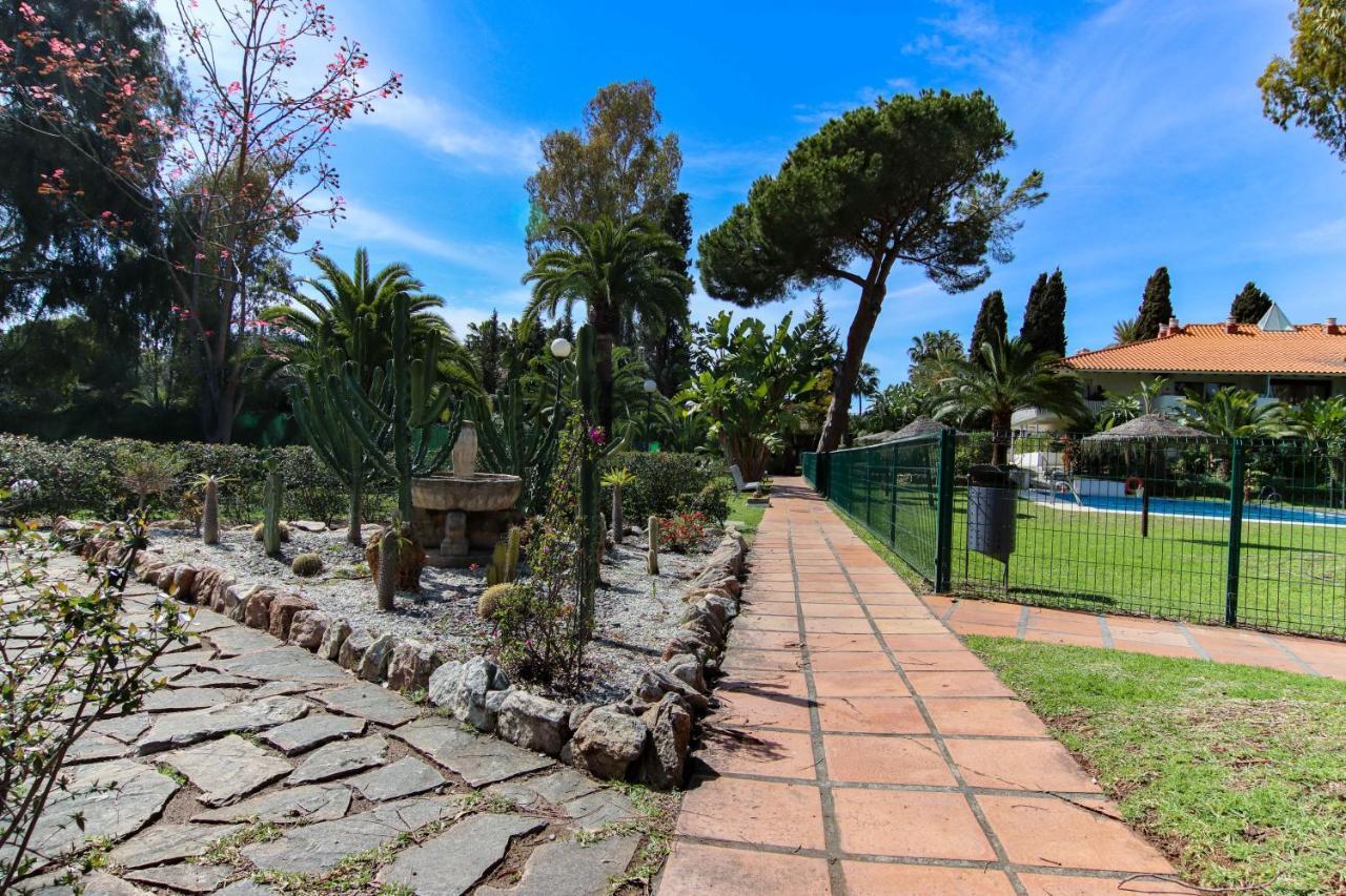 Oleholidays Fuentes Del Rodeo35 Junto Puerto Banus Marbella Exterior photo
