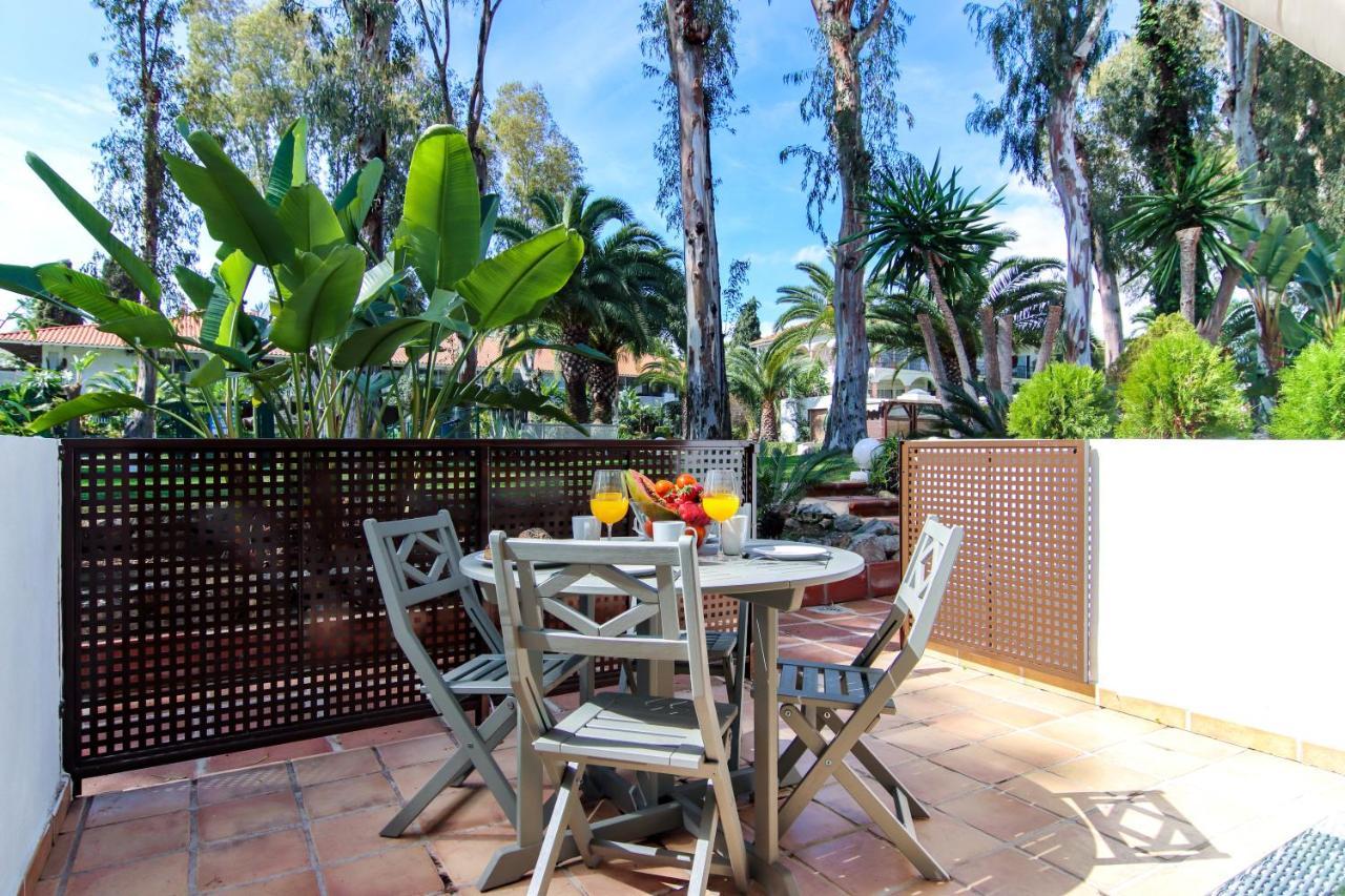 Oleholidays Fuentes Del Rodeo35 Junto Puerto Banus Marbella Exterior photo